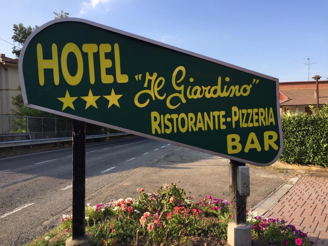 Hotel Il Giardino Cassano Spinola Luaran gambar